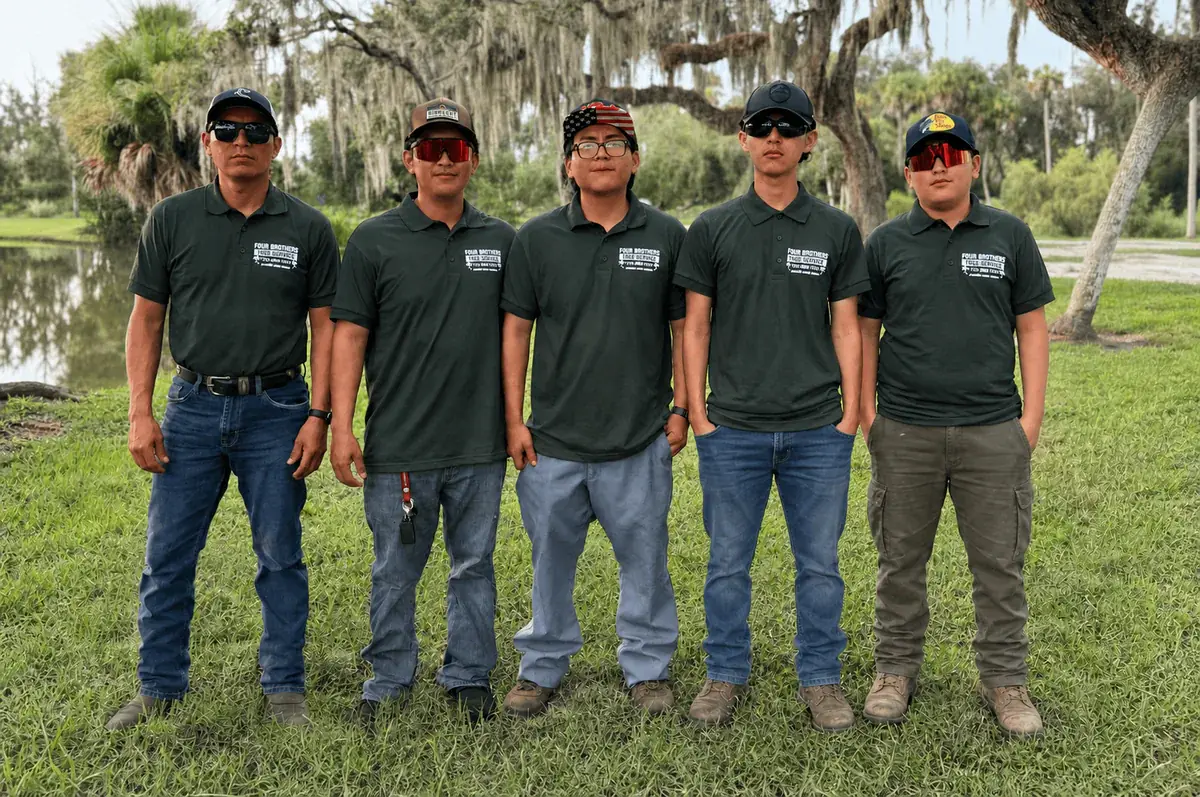 The Four Brothers Tree Company family crew